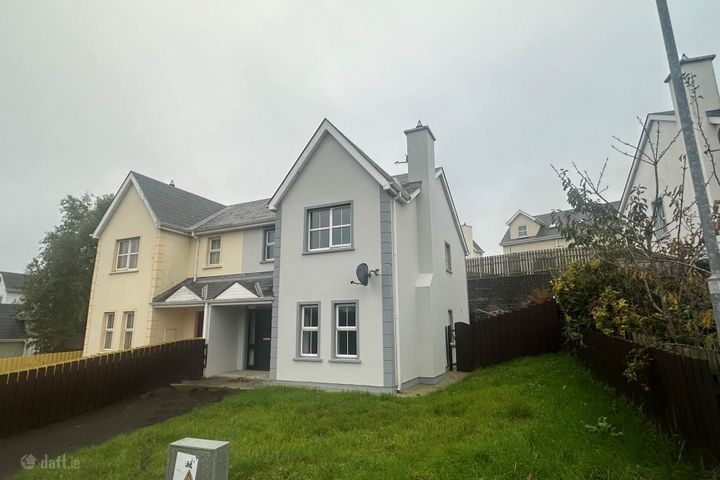 16 Mill Glen, Glencrow, Moville, Co. Donegal