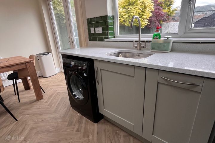 17 Glendun Road, Whitehall, Dublin 9
