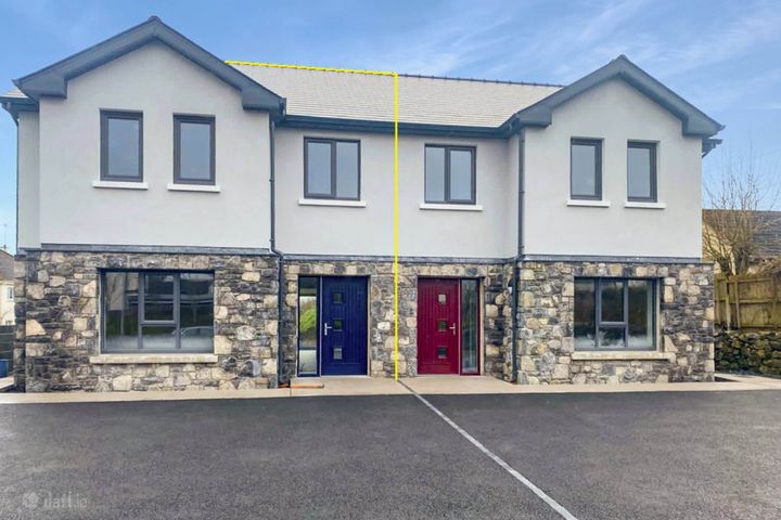28 Cuirt Bhreac, Gort, Co. Galway, H91430H