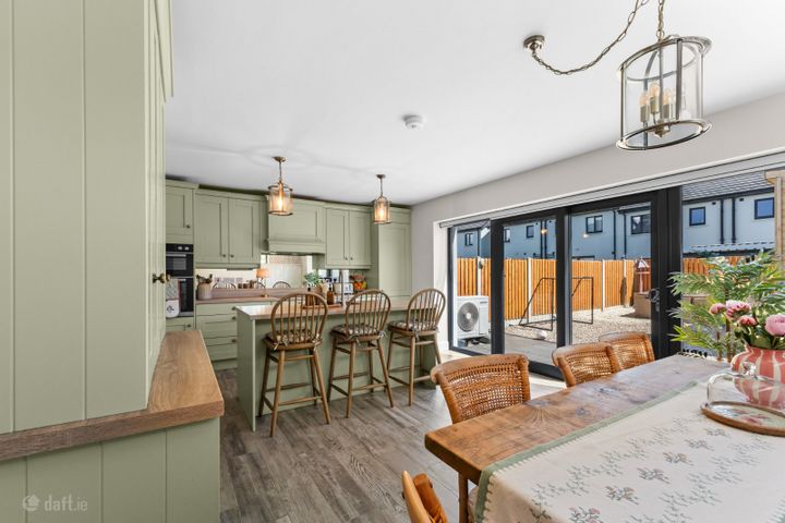 108 WestPoint Avenue, Donegal Town, Co. Donegal, F94V9FW