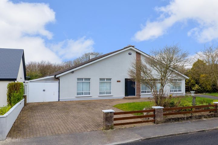 Willowdale, 18 Beech Grove, Oranmore, Co. Galway, H91X95T
