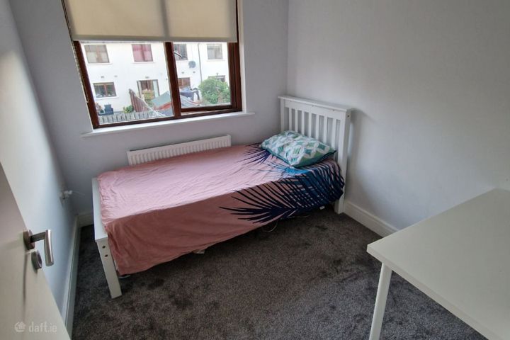 Castlegate Crescent, Adamstown, Lucan, Co. Dublin