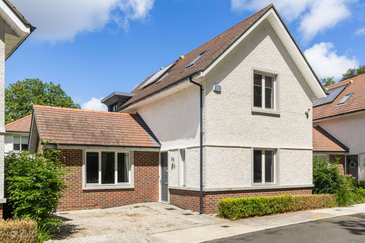 26 Brighton Wood, Dublin 18, Foxrock, Dublin 18, D18P7VP