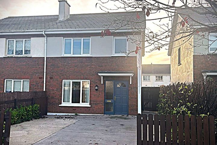 8 Oakview, Ballacollig, Portarlington Road, Laois