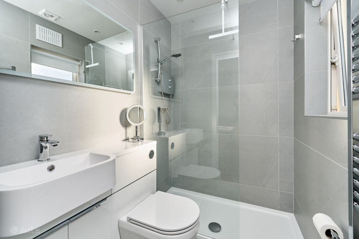 10 Oak Vale, Bailis Downs, Johnstown, Navan, Co. Meath, C15T9DP