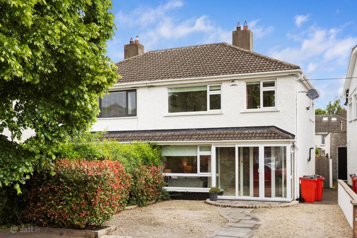 12 The Crescent, Boden Park, Rathfarnham, Dublin 16, D16A3T0