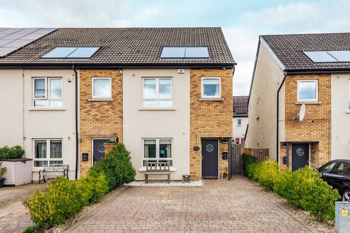 28 Oaktree Hill, Cunaberry Road, Tully Road, Kildare