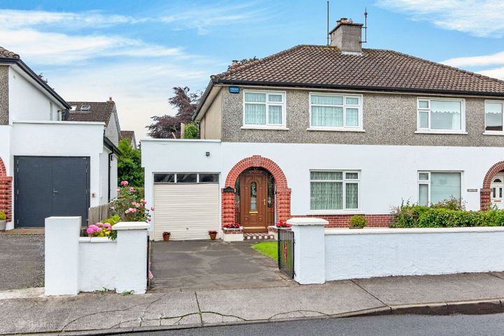 Glenanaar, 5 Larkhill Road, Sligo, Co. Sligo, F91XP9C