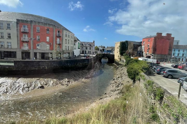 Adelphi Quay , Waterford City Centre
