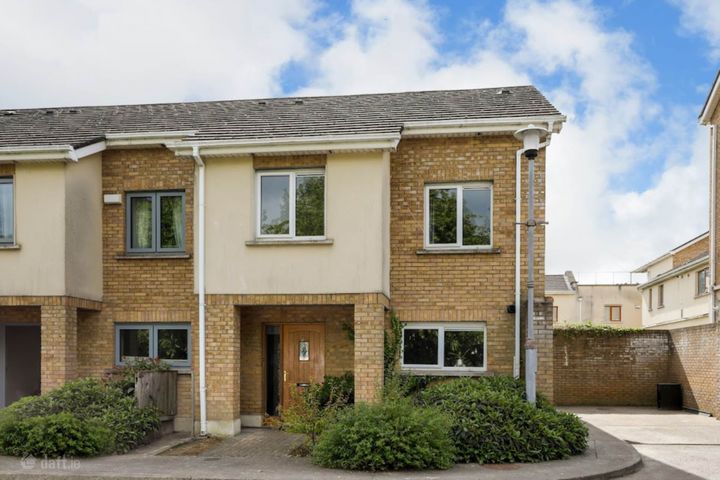 23 Fernleigh Dale, Castleknock, Dublin 15, D15C3W5