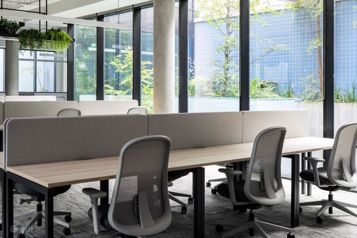 Barrow Street, Grand Canal Dock, Dublin 2