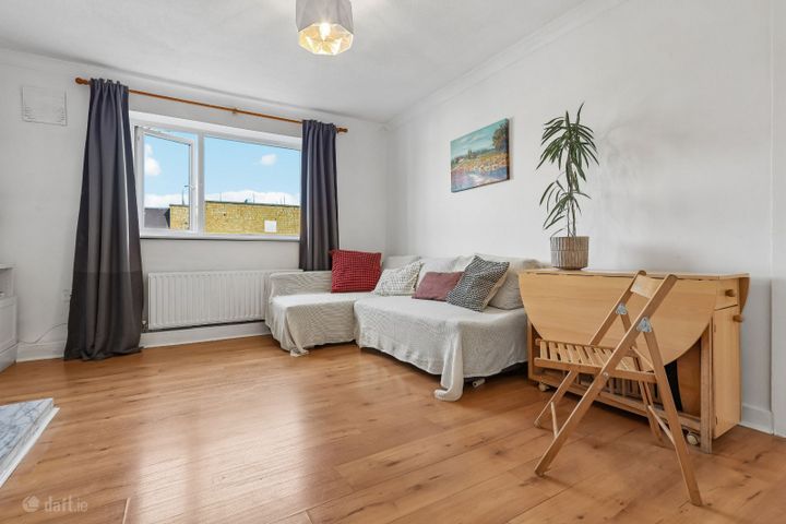 4 Beechfield Court, Beechfield Close, Whitehall Road, Dublin 12, D12TC64