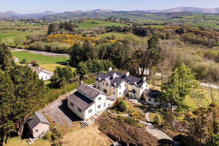 'Two Trees' & 'The Barn', Dromkeal, Ballylickey, Co. Cork, P75YD91
