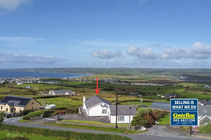 Attycristora, Lahinch, Lahinch, Co. Clare, V95A6D3