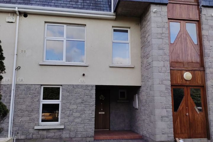 6 Cairlinn, Ghan Road, Carlingford, Carlingford, Co. Louth