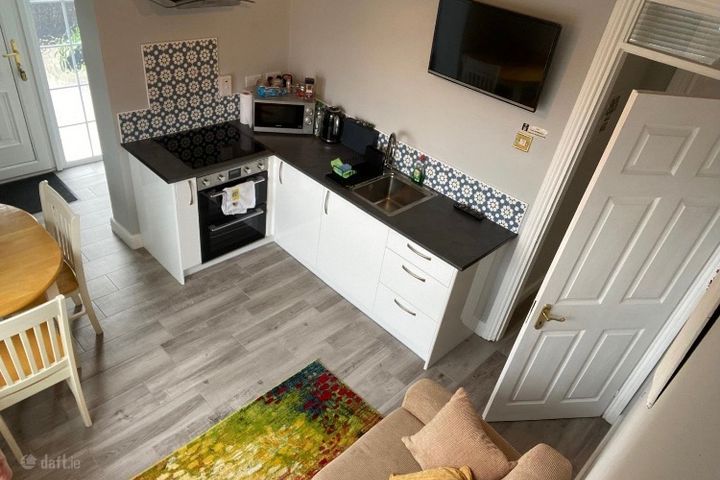 Meadow View, Kilmoney Road Lower, Carrigaline, Cor, Carrigaline, Co. Cork