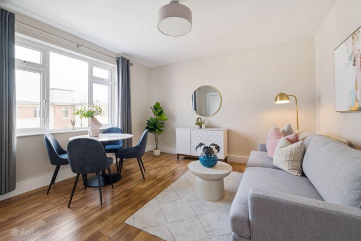 66 Adair Sandymount Avenue, Ballsbridge, Dublin  4, Co. Dublin, D04KX07