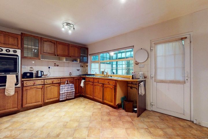 74 Shanliss Road, Whitehall, Dublin 9, D09W983 - Photo 2