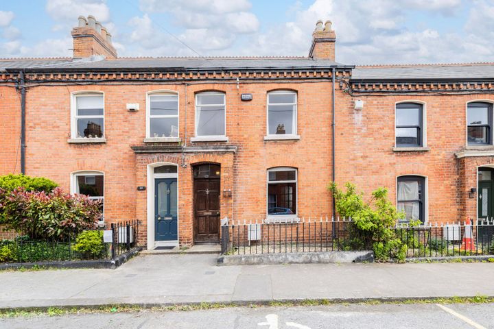 18 Carlingford Road, Dublin 9, Drumcondra, Co. Dublin, D09Y227