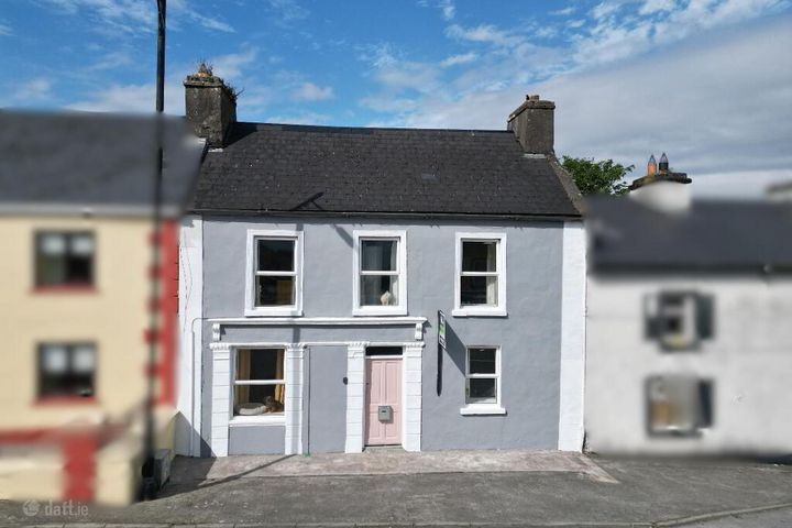 Ballinagare, Castlerea, Co. Roscommon, F45RX00