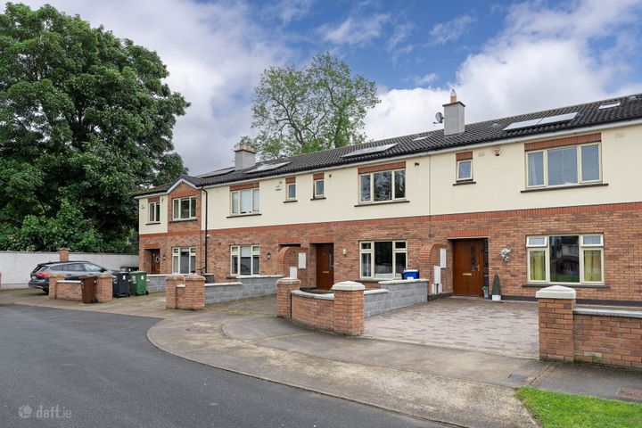 19 The Avenue, Moyglare Hall, Maynooth, Co. Kildare
