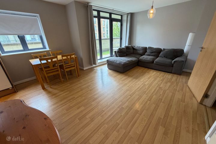 2 Bed Ground Floor Apartment, Metropolitan Apartments, Kilmainham, Dublin 8
