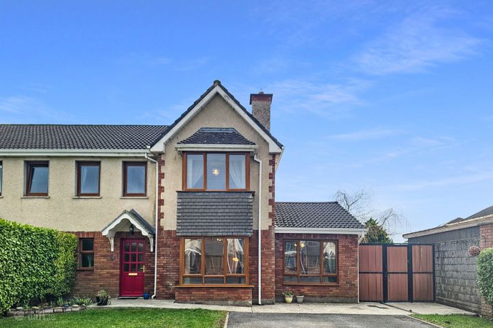 18 The Maples, Oakleigh Wood, Ennis, Co. Clare, V95KTX2