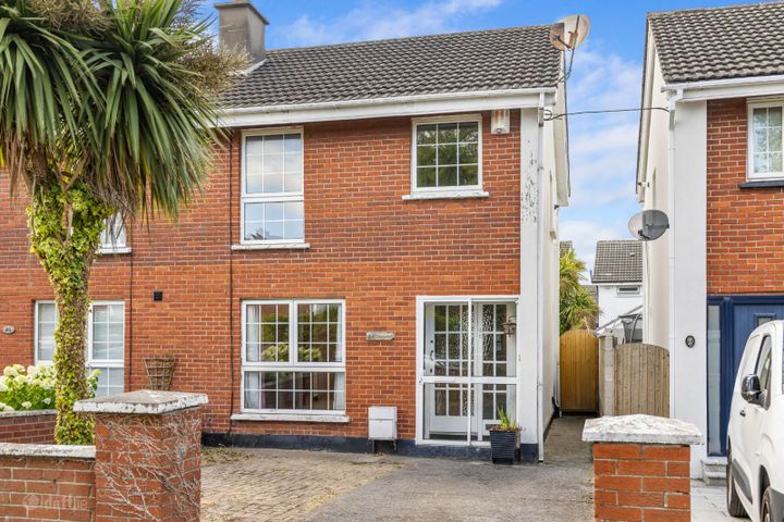 46 Llewellyn Court, Rathfarnham, Dublin 16, D16W290