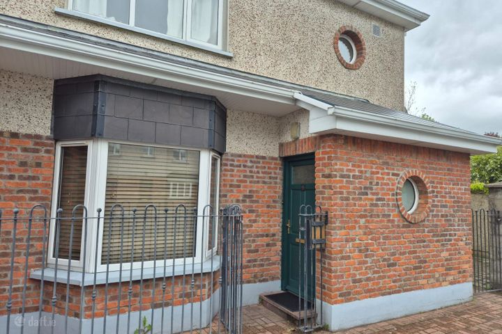 Apartment 9, Curragh Court, Tuam, Co. Galway, H54XP52