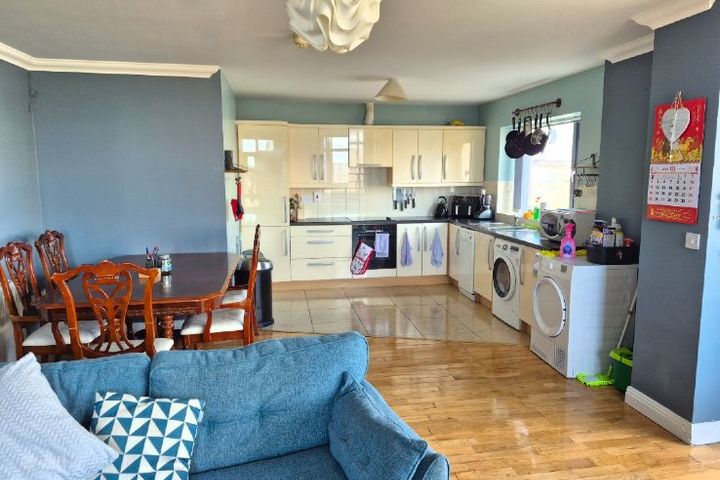 Main Street, Clongriffin, Dublin 13