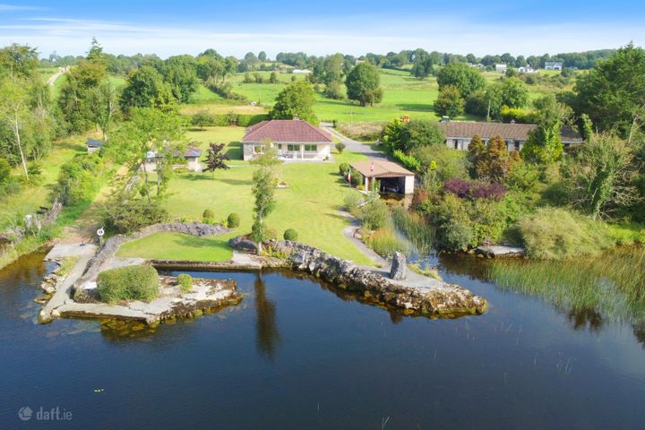 Stoneyisland, Portumna, Co. Galway, H53P271