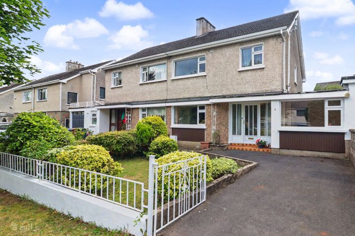 8 Springfield Drive, Dooradoyle, Co. Limerick, V94F89C
