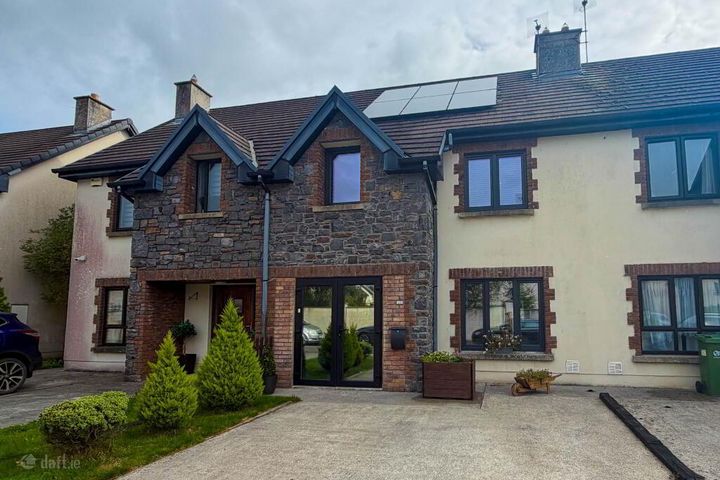 10 Liosán, Newcastle West, Co. Limerick, V42N235