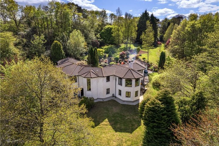 Bracken Lodge, Rocklodge, Carrigrohane, Cork