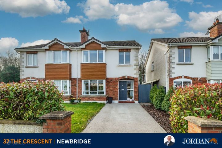 37 The Crescent, Curragh Grange, Newbridge, Co. Kildare, W12P825