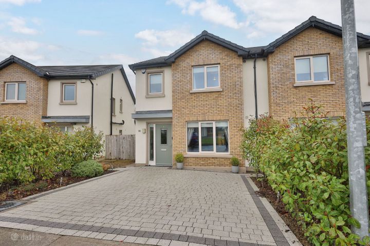 12 The Green, Bracken Hill, Kilmessan, Co. Meath, C15X3CX