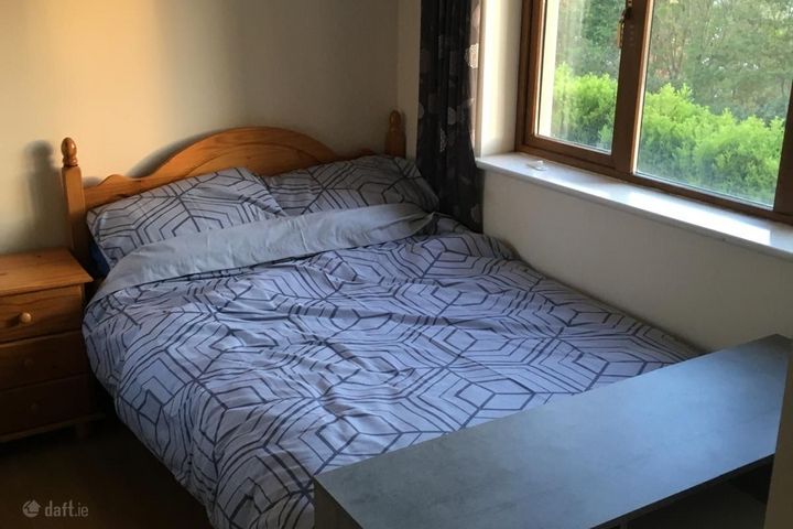 15 The Avenue, Ard Patrick, Blackpool, Co. Cork