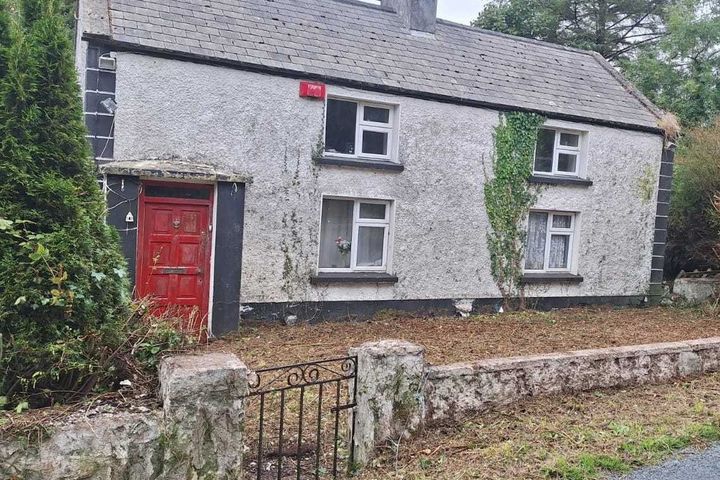 Fairymount, Kilrooskey, Kilrooskey, Co. Roscommon, F42N880