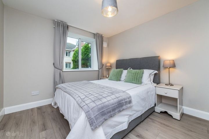 Apartment 5, Oak Glade Court, Blessington Road, Naas, Co. Kildare