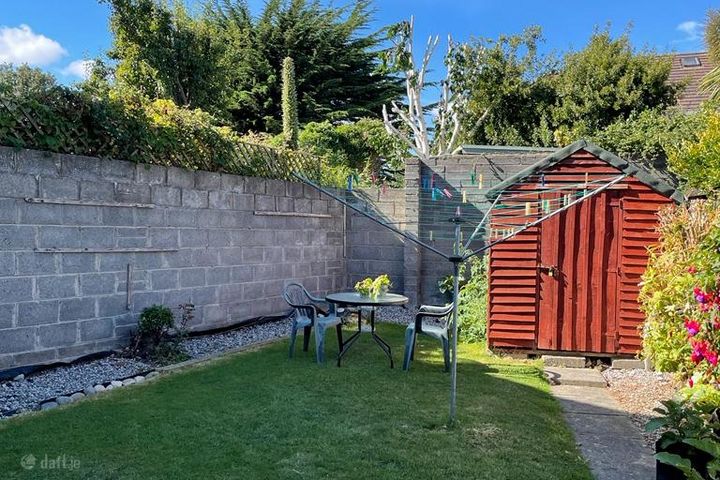 Stradbrook Grove, Blackrock, Co. Dublin