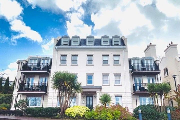 Apartment 19, Estuary Court, Rochestown, Co. Cork