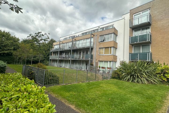 Apartment 71, Griffith Hall, Drumcondra, Dublin 9, D09T252