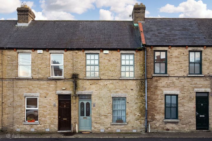 8 Rugby Villas, Ranelagh, Dublin 6, D06KX24