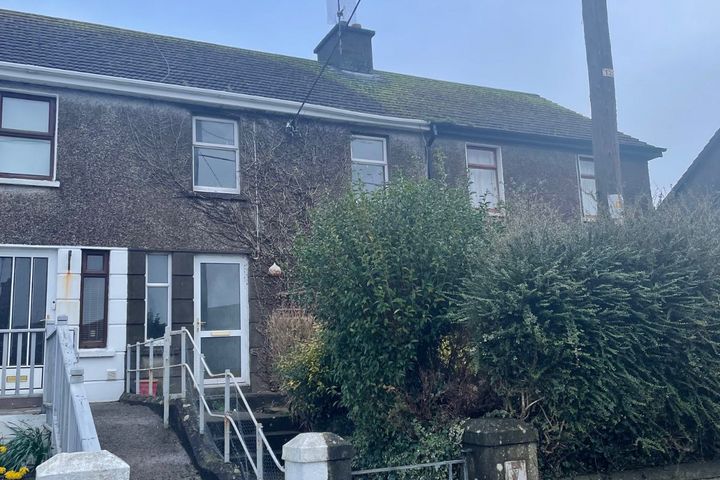 7 Saint Cainirs Place, Bantry, Bantry, Co. Cork, P75KV00