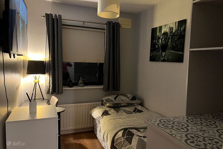 Oaktree Drive, Castleknock, Dublin 15