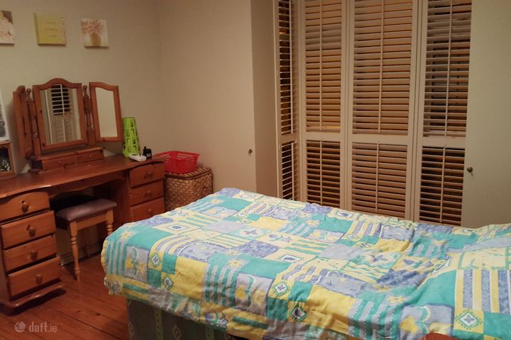 Church Road, Raheen, Co. Limerick