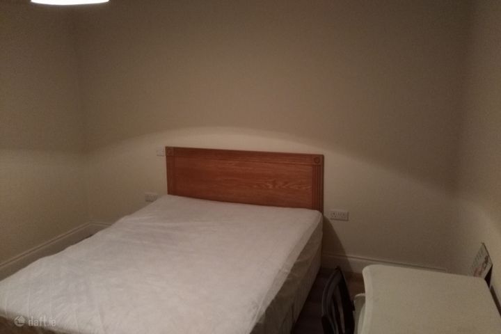 1 The Beeches, Ballincollig, Co. Cork