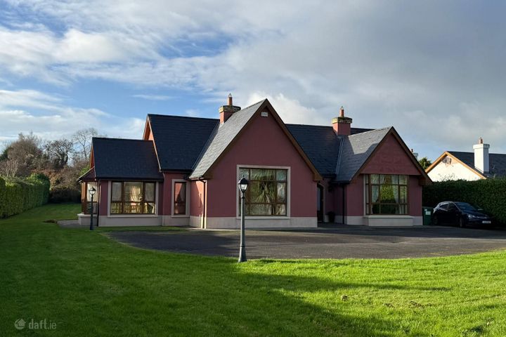 2 Ard Na Be, Aghadoe, Killarney, Co. Kerry, V93W1D7