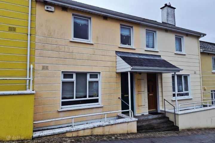 3 Mountain View, Old Church Street, Manorhamilton, Co. Leitrim, F91KC83