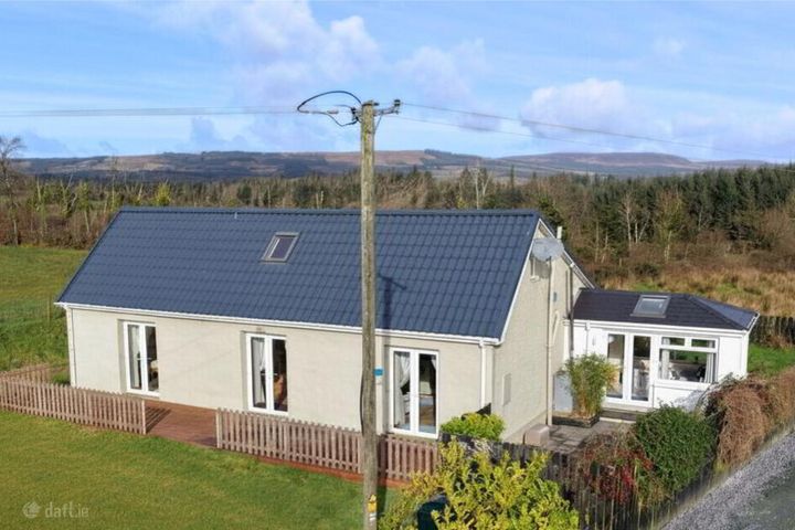 Curraghnawall, Ballinamore, Co. Leitrim, N41A8N5